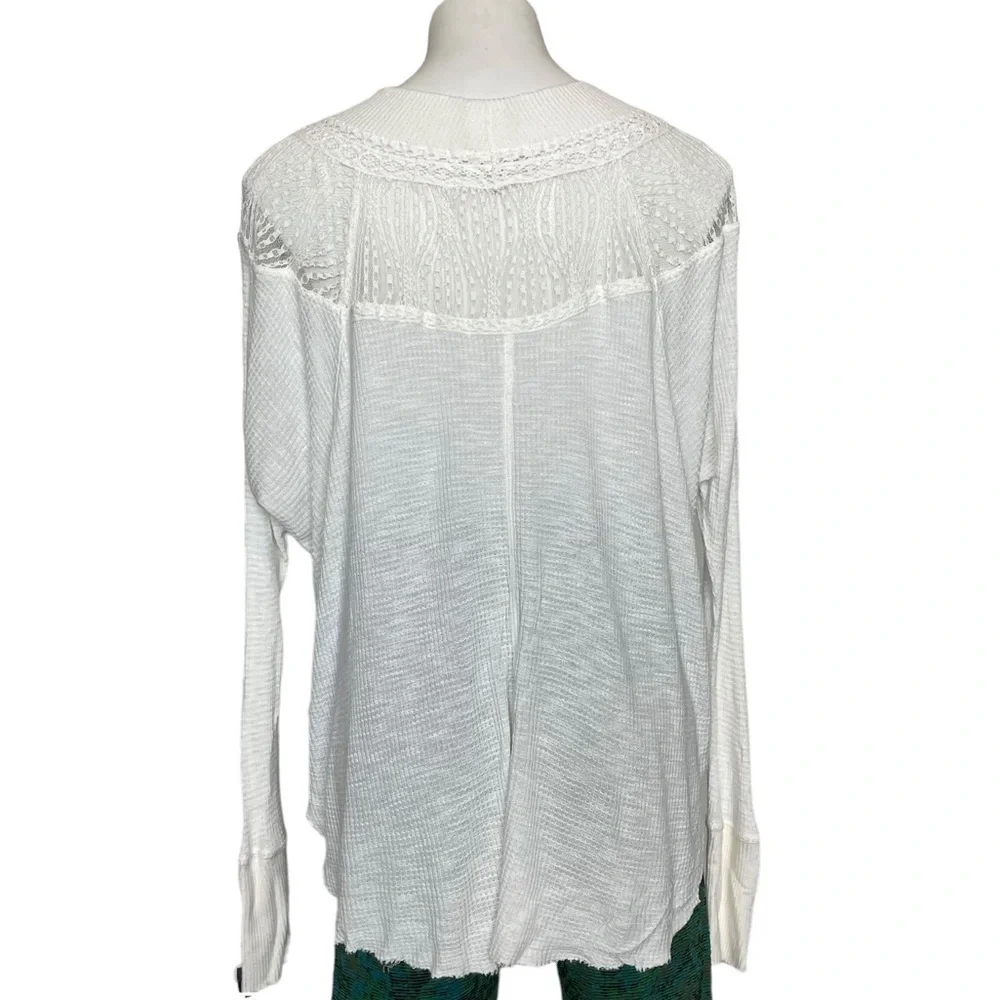 Free People - Spring Valley Long Sleeves Top | Women Small | Ivory Crotchet Lace